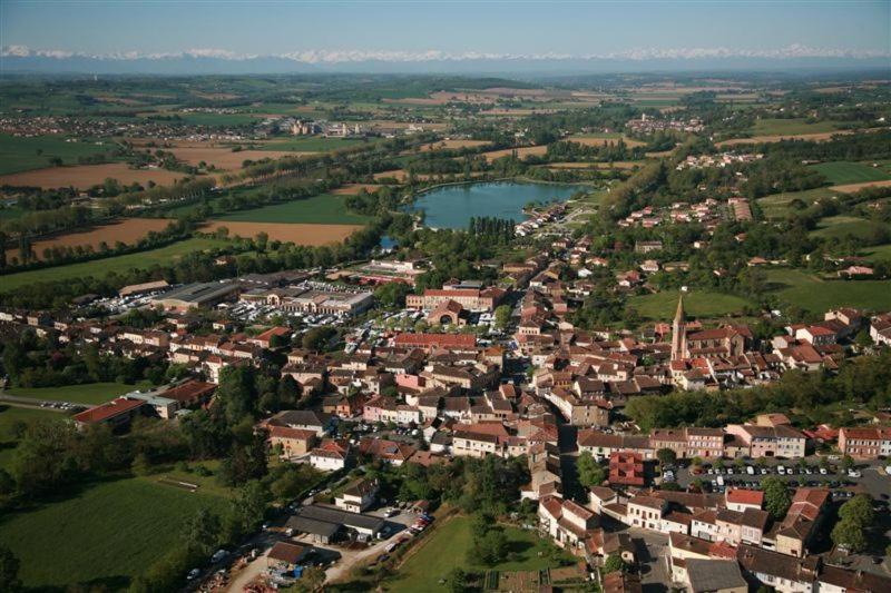 Le Gite De La Riviere - Samatan Zewnętrze zdjęcie